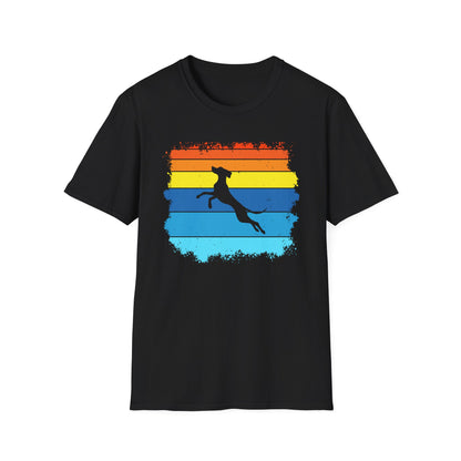 Funny Vizsla T-Shirt - Jumping Vizsla Dog Breed Retro Design
