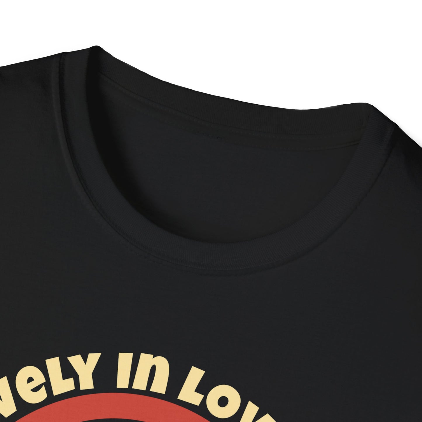 Cute Corgi T-Shirt - Pawsitively In Love