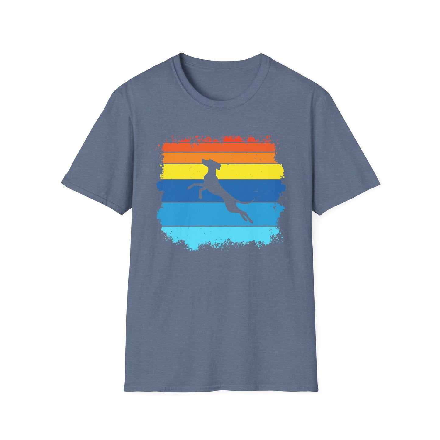 Funny Vizsla T-Shirt - Jumping Vizsla Dog Breed Retro Design