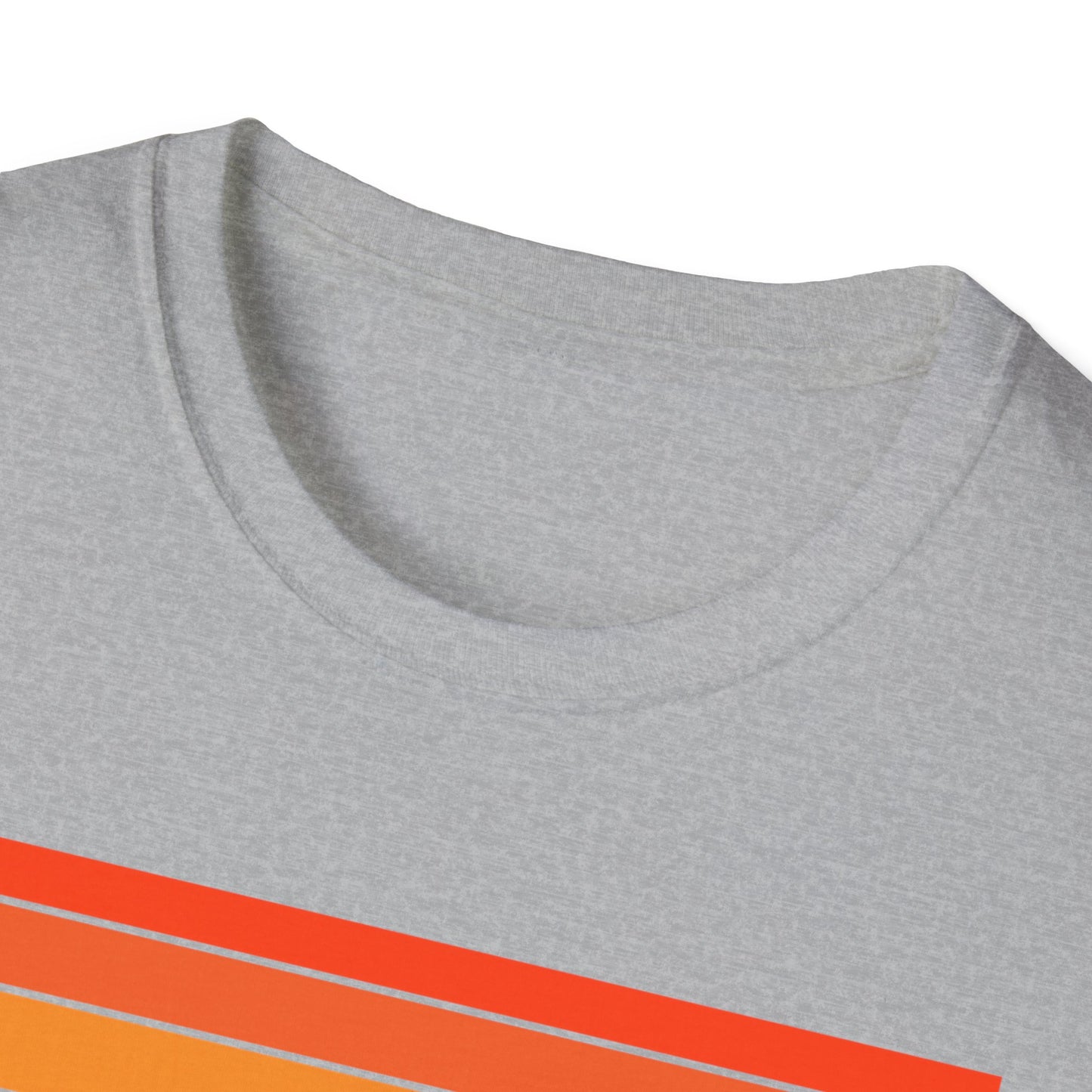 Vizsla Vintage Vibe T-Shirt - Vizsla Dog Breed Retro Design